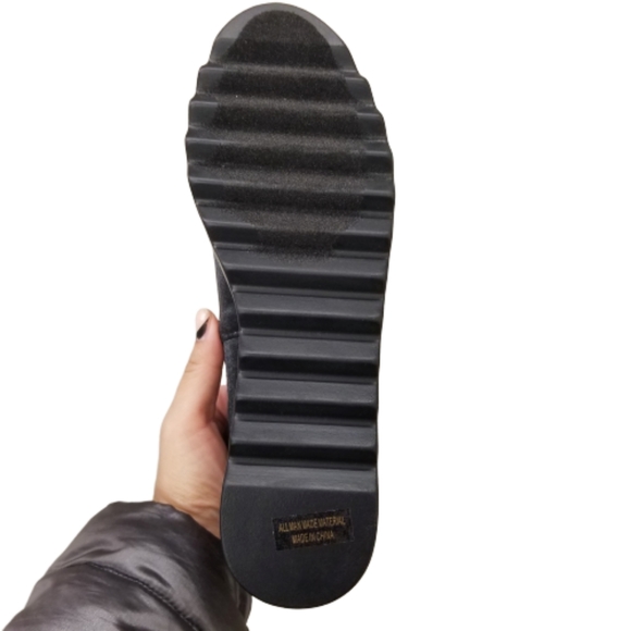 Chunky Block Heel Platform Velvet Shoes - Picture 8 of 8